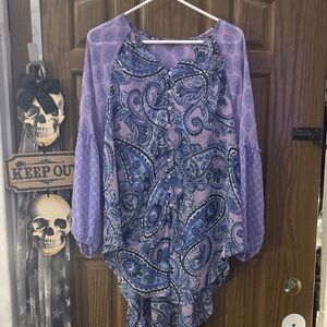 Lavender Paisley Sheer Button Down High-Low